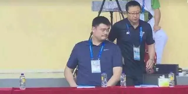 篮球模拟训练中的体能训练解决方案_1